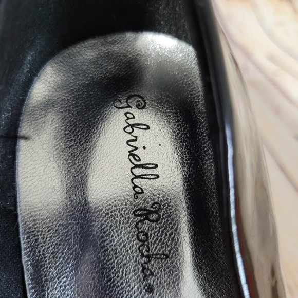 Gabriella Rocha Quilla Patent Platform Pumps - Picture 5 of 11